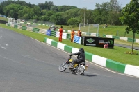 Mallory-park-Leicestershire;Mallory-park-photographs;Motorcycle-action-photographs;classic-bikes;event-digital-images;eventdigitalimages;mallory-park;no-limits-trackday;peter-wileman-photography;vintage-bikes;vintage-motorcycles;vmcc-festival-1000-bikes