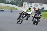 Mallory-park-Leicestershire;Mallory-park-photographs;Motorcycle-action-photographs;classic-bikes;event-digital-images;eventdigitalimages;mallory-park;no-limits-trackday;peter-wileman-photography;vintage-bikes;vintage-motorcycles;vmcc-festival-1000-bikes