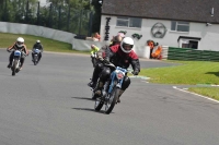 Mallory-park-Leicestershire;Mallory-park-photographs;Motorcycle-action-photographs;classic-bikes;event-digital-images;eventdigitalimages;mallory-park;no-limits-trackday;peter-wileman-photography;vintage-bikes;vintage-motorcycles;vmcc-festival-1000-bikes