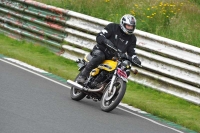 Mallory-park-Leicestershire;Mallory-park-photographs;Motorcycle-action-photographs;classic-bikes;event-digital-images;eventdigitalimages;mallory-park;no-limits-trackday;peter-wileman-photography;vintage-bikes;vintage-motorcycles;vmcc-festival-1000-bikes