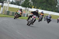 Mallory-park-Leicestershire;Mallory-park-photographs;Motorcycle-action-photographs;classic-bikes;event-digital-images;eventdigitalimages;mallory-park;no-limits-trackday;peter-wileman-photography;vintage-bikes;vintage-motorcycles;vmcc-festival-1000-bikes