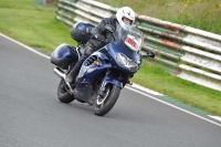 Mallory-park-Leicestershire;Mallory-park-photographs;Motorcycle-action-photographs;classic-bikes;event-digital-images;eventdigitalimages;mallory-park;no-limits-trackday;peter-wileman-photography;vintage-bikes;vintage-motorcycles;vmcc-festival-1000-bikes