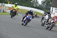 Mallory-park-Leicestershire;Mallory-park-photographs;Motorcycle-action-photographs;classic-bikes;event-digital-images;eventdigitalimages;mallory-park;no-limits-trackday;peter-wileman-photography;vintage-bikes;vintage-motorcycles;vmcc-festival-1000-bikes