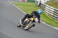 Mallory-park-Leicestershire;Mallory-park-photographs;Motorcycle-action-photographs;classic-bikes;event-digital-images;eventdigitalimages;mallory-park;no-limits-trackday;peter-wileman-photography;vintage-bikes;vintage-motorcycles;vmcc-festival-1000-bikes