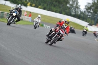 Mallory-park-Leicestershire;Mallory-park-photographs;Motorcycle-action-photographs;classic-bikes;event-digital-images;eventdigitalimages;mallory-park;no-limits-trackday;peter-wileman-photography;vintage-bikes;vintage-motorcycles;vmcc-festival-1000-bikes