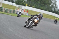 Mallory-park-Leicestershire;Mallory-park-photographs;Motorcycle-action-photographs;classic-bikes;event-digital-images;eventdigitalimages;mallory-park;no-limits-trackday;peter-wileman-photography;vintage-bikes;vintage-motorcycles;vmcc-festival-1000-bikes