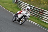 Mallory-park-Leicestershire;Mallory-park-photographs;Motorcycle-action-photographs;classic-bikes;event-digital-images;eventdigitalimages;mallory-park;no-limits-trackday;peter-wileman-photography;vintage-bikes;vintage-motorcycles;vmcc-festival-1000-bikes