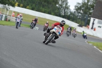 Mallory-park-Leicestershire;Mallory-park-photographs;Motorcycle-action-photographs;classic-bikes;event-digital-images;eventdigitalimages;mallory-park;no-limits-trackday;peter-wileman-photography;vintage-bikes;vintage-motorcycles;vmcc-festival-1000-bikes