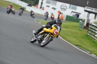 Mallory-park-Leicestershire;Mallory-park-photographs;Motorcycle-action-photographs;classic-bikes;event-digital-images;eventdigitalimages;mallory-park;no-limits-trackday;peter-wileman-photography;vintage-bikes;vintage-motorcycles;vmcc-festival-1000-bikes