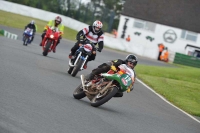 Mallory-park-Leicestershire;Mallory-park-photographs;Motorcycle-action-photographs;classic-bikes;event-digital-images;eventdigitalimages;mallory-park;no-limits-trackday;peter-wileman-photography;vintage-bikes;vintage-motorcycles;vmcc-festival-1000-bikes