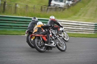 Mallory-park-Leicestershire;Mallory-park-photographs;Motorcycle-action-photographs;classic-bikes;event-digital-images;eventdigitalimages;mallory-park;no-limits-trackday;peter-wileman-photography;vintage-bikes;vintage-motorcycles;vmcc-festival-1000-bikes