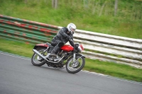 Mallory-park-Leicestershire;Mallory-park-photographs;Motorcycle-action-photographs;classic-bikes;event-digital-images;eventdigitalimages;mallory-park;no-limits-trackday;peter-wileman-photography;vintage-bikes;vintage-motorcycles;vmcc-festival-1000-bikes