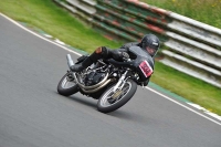 Mallory-park-Leicestershire;Mallory-park-photographs;Motorcycle-action-photographs;classic-bikes;event-digital-images;eventdigitalimages;mallory-park;no-limits-trackday;peter-wileman-photography;vintage-bikes;vintage-motorcycles;vmcc-festival-1000-bikes