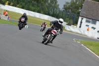 Mallory-park-Leicestershire;Mallory-park-photographs;Motorcycle-action-photographs;classic-bikes;event-digital-images;eventdigitalimages;mallory-park;no-limits-trackday;peter-wileman-photography;vintage-bikes;vintage-motorcycles;vmcc-festival-1000-bikes