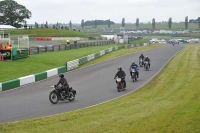 Mallory-park-Leicestershire;Mallory-park-photographs;Motorcycle-action-photographs;classic-bikes;event-digital-images;eventdigitalimages;mallory-park;no-limits-trackday;peter-wileman-photography;vintage-bikes;vintage-motorcycles;vmcc-festival-1000-bikes