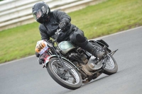 Mallory-park-Leicestershire;Mallory-park-photographs;Motorcycle-action-photographs;classic-bikes;event-digital-images;eventdigitalimages;mallory-park;no-limits-trackday;peter-wileman-photography;vintage-bikes;vintage-motorcycles;vmcc-festival-1000-bikes