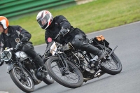 Mallory-park-Leicestershire;Mallory-park-photographs;Motorcycle-action-photographs;classic-bikes;event-digital-images;eventdigitalimages;mallory-park;no-limits-trackday;peter-wileman-photography;vintage-bikes;vintage-motorcycles;vmcc-festival-1000-bikes