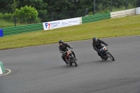 Mallory-park-Leicestershire;Mallory-park-photographs;Motorcycle-action-photographs;classic-bikes;event-digital-images;eventdigitalimages;mallory-park;no-limits-trackday;peter-wileman-photography;vintage-bikes;vintage-motorcycles;vmcc-festival-1000-bikes