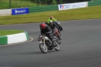 Mallory-park-Leicestershire;Mallory-park-photographs;Motorcycle-action-photographs;classic-bikes;event-digital-images;eventdigitalimages;mallory-park;no-limits-trackday;peter-wileman-photography;vintage-bikes;vintage-motorcycles;vmcc-festival-1000-bikes