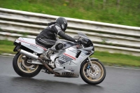 Mallory-park-Leicestershire;Mallory-park-photographs;Motorcycle-action-photographs;classic-bikes;event-digital-images;eventdigitalimages;mallory-park;no-limits-trackday;peter-wileman-photography;vintage-bikes;vintage-motorcycles;vmcc-festival-1000-bikes