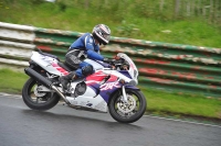 Mallory-park-Leicestershire;Mallory-park-photographs;Motorcycle-action-photographs;classic-bikes;event-digital-images;eventdigitalimages;mallory-park;no-limits-trackday;peter-wileman-photography;vintage-bikes;vintage-motorcycles;vmcc-festival-1000-bikes