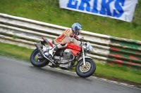 Mallory-park-Leicestershire;Mallory-park-photographs;Motorcycle-action-photographs;classic-bikes;event-digital-images;eventdigitalimages;mallory-park;no-limits-trackday;peter-wileman-photography;vintage-bikes;vintage-motorcycles;vmcc-festival-1000-bikes