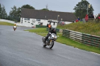 Mallory-park-Leicestershire;Mallory-park-photographs;Motorcycle-action-photographs;classic-bikes;event-digital-images;eventdigitalimages;mallory-park;no-limits-trackday;peter-wileman-photography;vintage-bikes;vintage-motorcycles;vmcc-festival-1000-bikes