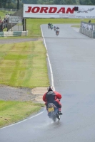 Mallory-park-Leicestershire;Mallory-park-photographs;Motorcycle-action-photographs;classic-bikes;event-digital-images;eventdigitalimages;mallory-park;no-limits-trackday;peter-wileman-photography;vintage-bikes;vintage-motorcycles;vmcc-festival-1000-bikes