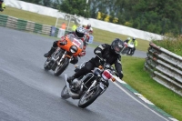 Mallory-park-Leicestershire;Mallory-park-photographs;Motorcycle-action-photographs;classic-bikes;event-digital-images;eventdigitalimages;mallory-park;no-limits-trackday;peter-wileman-photography;vintage-bikes;vintage-motorcycles;vmcc-festival-1000-bikes