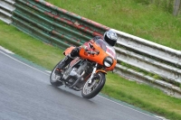 Mallory-park-Leicestershire;Mallory-park-photographs;Motorcycle-action-photographs;classic-bikes;event-digital-images;eventdigitalimages;mallory-park;no-limits-trackday;peter-wileman-photography;vintage-bikes;vintage-motorcycles;vmcc-festival-1000-bikes