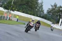 Mallory-park-Leicestershire;Mallory-park-photographs;Motorcycle-action-photographs;classic-bikes;event-digital-images;eventdigitalimages;mallory-park;no-limits-trackday;peter-wileman-photography;vintage-bikes;vintage-motorcycles;vmcc-festival-1000-bikes