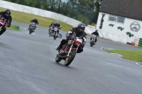 Mallory-park-Leicestershire;Mallory-park-photographs;Motorcycle-action-photographs;classic-bikes;event-digital-images;eventdigitalimages;mallory-park;no-limits-trackday;peter-wileman-photography;vintage-bikes;vintage-motorcycles;vmcc-festival-1000-bikes