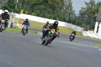 Mallory-park-Leicestershire;Mallory-park-photographs;Motorcycle-action-photographs;classic-bikes;event-digital-images;eventdigitalimages;mallory-park;no-limits-trackday;peter-wileman-photography;vintage-bikes;vintage-motorcycles;vmcc-festival-1000-bikes