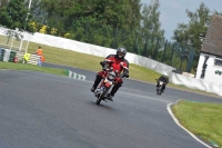 Mallory-park-Leicestershire;Mallory-park-photographs;Motorcycle-action-photographs;classic-bikes;event-digital-images;eventdigitalimages;mallory-park;no-limits-trackday;peter-wileman-photography;vintage-bikes;vintage-motorcycles;vmcc-festival-1000-bikes