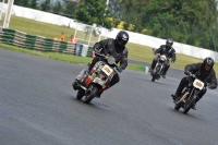 Mallory-park-Leicestershire;Mallory-park-photographs;Motorcycle-action-photographs;classic-bikes;event-digital-images;eventdigitalimages;mallory-park;no-limits-trackday;peter-wileman-photography;vintage-bikes;vintage-motorcycles;vmcc-festival-1000-bikes