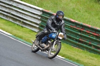 Mallory-park-Leicestershire;Mallory-park-photographs;Motorcycle-action-photographs;classic-bikes;event-digital-images;eventdigitalimages;mallory-park;no-limits-trackday;peter-wileman-photography;vintage-bikes;vintage-motorcycles;vmcc-festival-1000-bikes