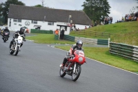 Mallory-park-Leicestershire;Mallory-park-photographs;Motorcycle-action-photographs;classic-bikes;event-digital-images;eventdigitalimages;mallory-park;no-limits-trackday;peter-wileman-photography;vintage-bikes;vintage-motorcycles;vmcc-festival-1000-bikes