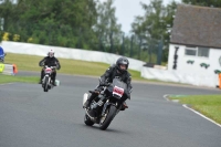 Mallory-park-Leicestershire;Mallory-park-photographs;Motorcycle-action-photographs;classic-bikes;event-digital-images;eventdigitalimages;mallory-park;no-limits-trackday;peter-wileman-photography;vintage-bikes;vintage-motorcycles;vmcc-festival-1000-bikes