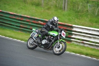 Mallory-park-Leicestershire;Mallory-park-photographs;Motorcycle-action-photographs;classic-bikes;event-digital-images;eventdigitalimages;mallory-park;no-limits-trackday;peter-wileman-photography;vintage-bikes;vintage-motorcycles;vmcc-festival-1000-bikes