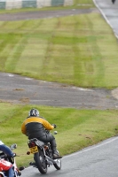 Mallory-park-Leicestershire;Mallory-park-photographs;Motorcycle-action-photographs;classic-bikes;event-digital-images;eventdigitalimages;mallory-park;no-limits-trackday;peter-wileman-photography;vintage-bikes;vintage-motorcycles;vmcc-festival-1000-bikes