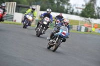 Mallory-park-Leicestershire;Mallory-park-photographs;Motorcycle-action-photographs;classic-bikes;event-digital-images;eventdigitalimages;mallory-park;no-limits-trackday;peter-wileman-photography;vintage-bikes;vintage-motorcycles;vmcc-festival-1000-bikes