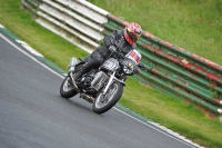 Mallory-park-Leicestershire;Mallory-park-photographs;Motorcycle-action-photographs;classic-bikes;event-digital-images;eventdigitalimages;mallory-park;no-limits-trackday;peter-wileman-photography;vintage-bikes;vintage-motorcycles;vmcc-festival-1000-bikes