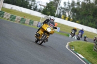 Mallory-park-Leicestershire;Mallory-park-photographs;Motorcycle-action-photographs;classic-bikes;event-digital-images;eventdigitalimages;mallory-park;no-limits-trackday;peter-wileman-photography;vintage-bikes;vintage-motorcycles;vmcc-festival-1000-bikes