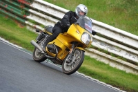 Mallory-park-Leicestershire;Mallory-park-photographs;Motorcycle-action-photographs;classic-bikes;event-digital-images;eventdigitalimages;mallory-park;no-limits-trackday;peter-wileman-photography;vintage-bikes;vintage-motorcycles;vmcc-festival-1000-bikes