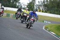 Mallory-park-Leicestershire;Mallory-park-photographs;Motorcycle-action-photographs;classic-bikes;event-digital-images;eventdigitalimages;mallory-park;no-limits-trackday;peter-wileman-photography;vintage-bikes;vintage-motorcycles;vmcc-festival-1000-bikes