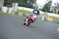 Mallory-park-Leicestershire;Mallory-park-photographs;Motorcycle-action-photographs;classic-bikes;event-digital-images;eventdigitalimages;mallory-park;no-limits-trackday;peter-wileman-photography;vintage-bikes;vintage-motorcycles;vmcc-festival-1000-bikes