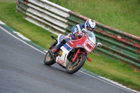 Mallory-park-Leicestershire;Mallory-park-photographs;Motorcycle-action-photographs;classic-bikes;event-digital-images;eventdigitalimages;mallory-park;no-limits-trackday;peter-wileman-photography;vintage-bikes;vintage-motorcycles;vmcc-festival-1000-bikes