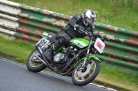 Mallory-park-Leicestershire;Mallory-park-photographs;Motorcycle-action-photographs;classic-bikes;event-digital-images;eventdigitalimages;mallory-park;no-limits-trackday;peter-wileman-photography;vintage-bikes;vintage-motorcycles;vmcc-festival-1000-bikes