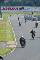 Mallory-park-Leicestershire;Mallory-park-photographs;Motorcycle-action-photographs;classic-bikes;event-digital-images;eventdigitalimages;mallory-park;no-limits-trackday;peter-wileman-photography;vintage-bikes;vintage-motorcycles;vmcc-festival-1000-bikes