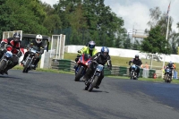 Mallory-park-Leicestershire;Mallory-park-photographs;Motorcycle-action-photographs;classic-bikes;event-digital-images;eventdigitalimages;mallory-park;no-limits-trackday;peter-wileman-photography;vintage-bikes;vintage-motorcycles;vmcc-festival-1000-bikes